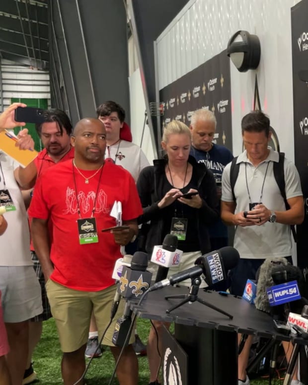 Dennis Allen at Day 7 of Saints Training Camp